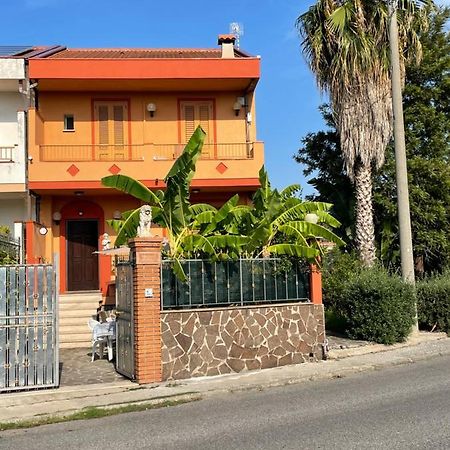 Residence Don Turi Villafranca Tirrena Bagian luar foto