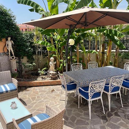 Residence Don Turi Villafranca Tirrena Bagian luar foto