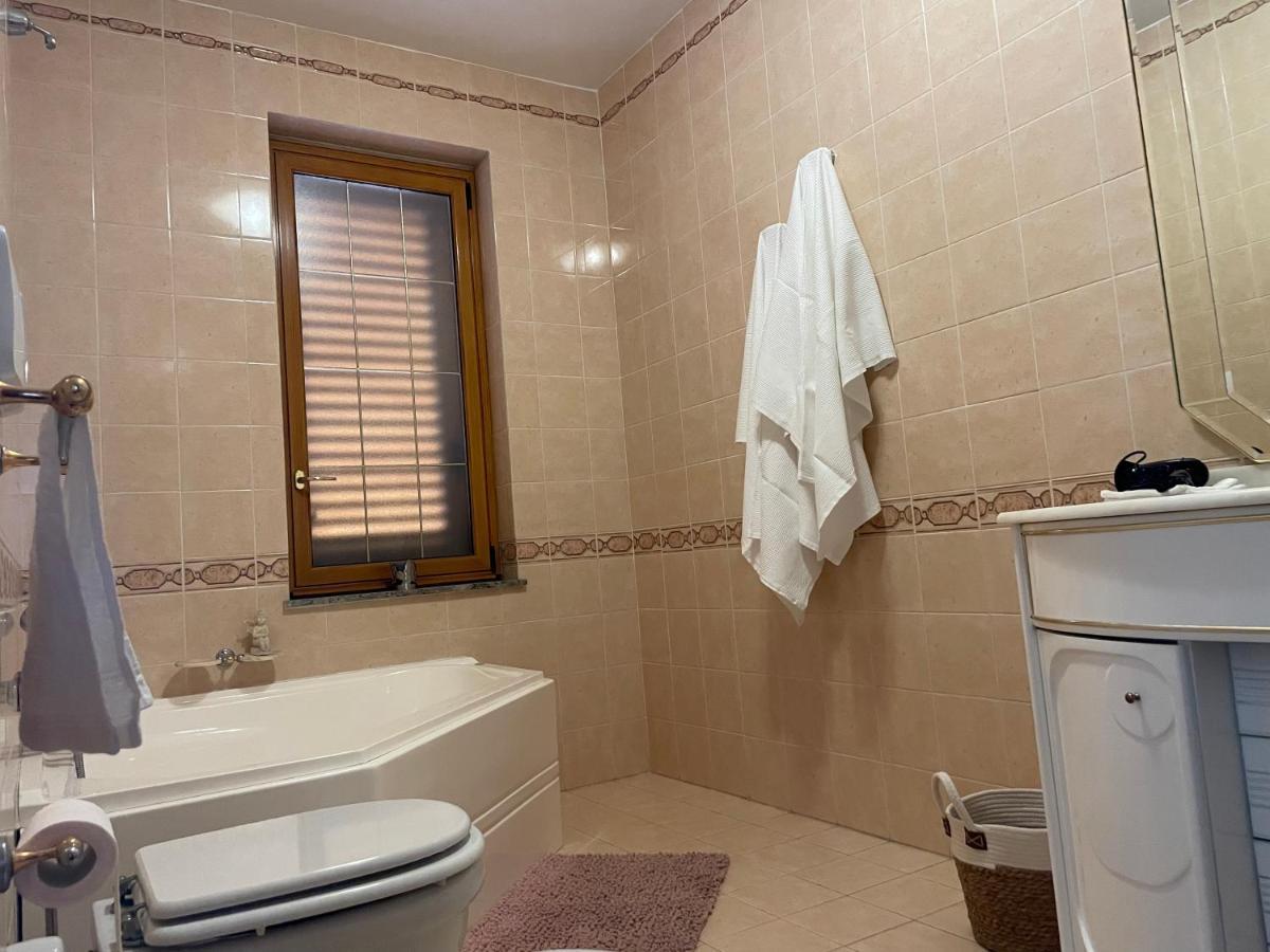Residence Don Turi Villafranca Tirrena Bagian luar foto