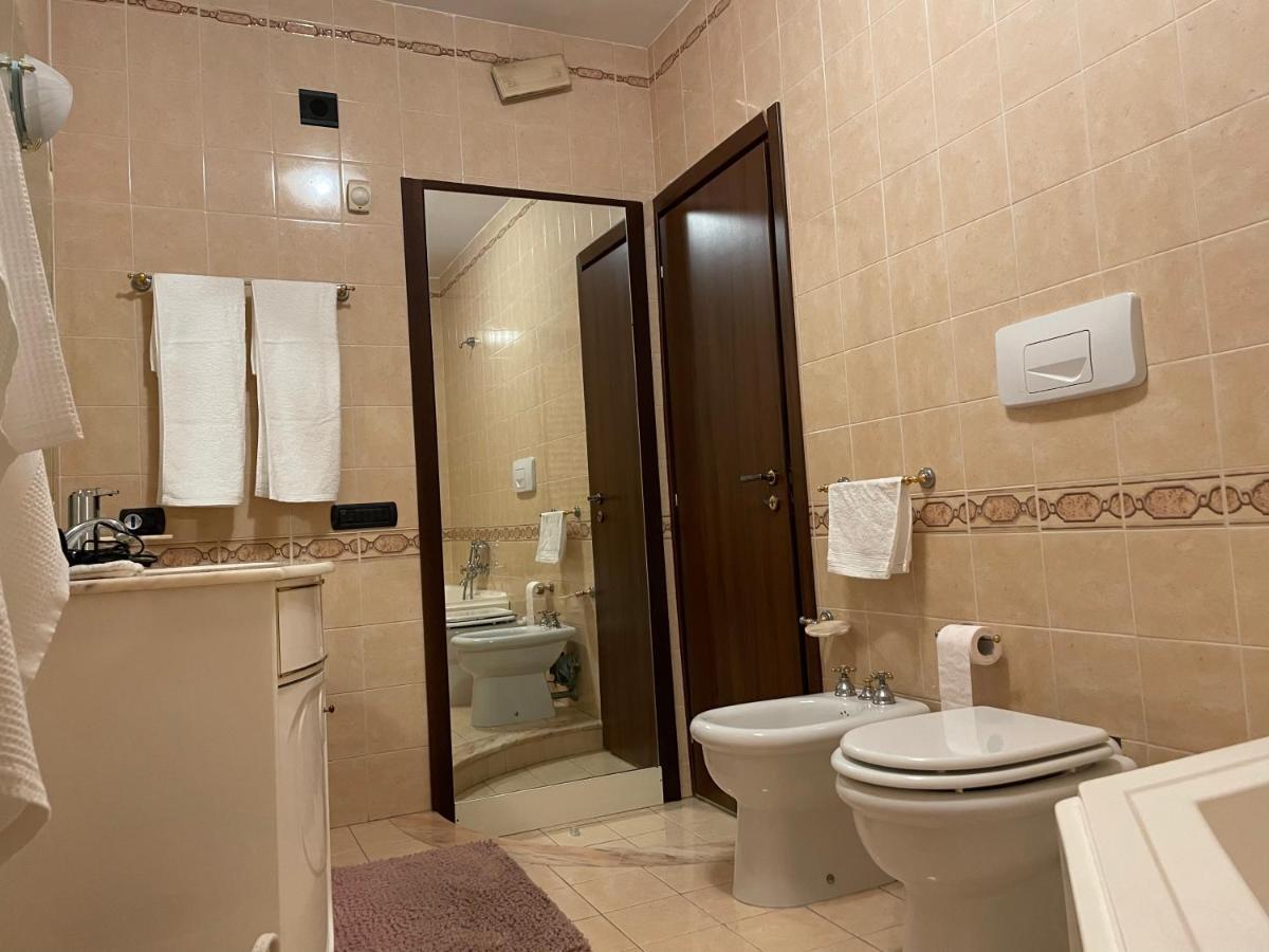 Residence Don Turi Villafranca Tirrena Bagian luar foto