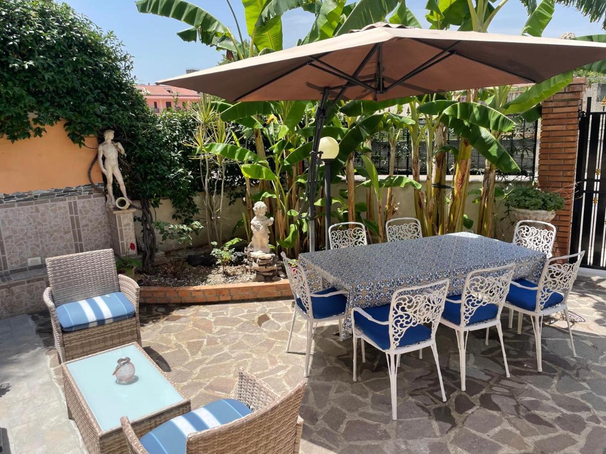 Residence Don Turi Villafranca Tirrena Bagian luar foto
