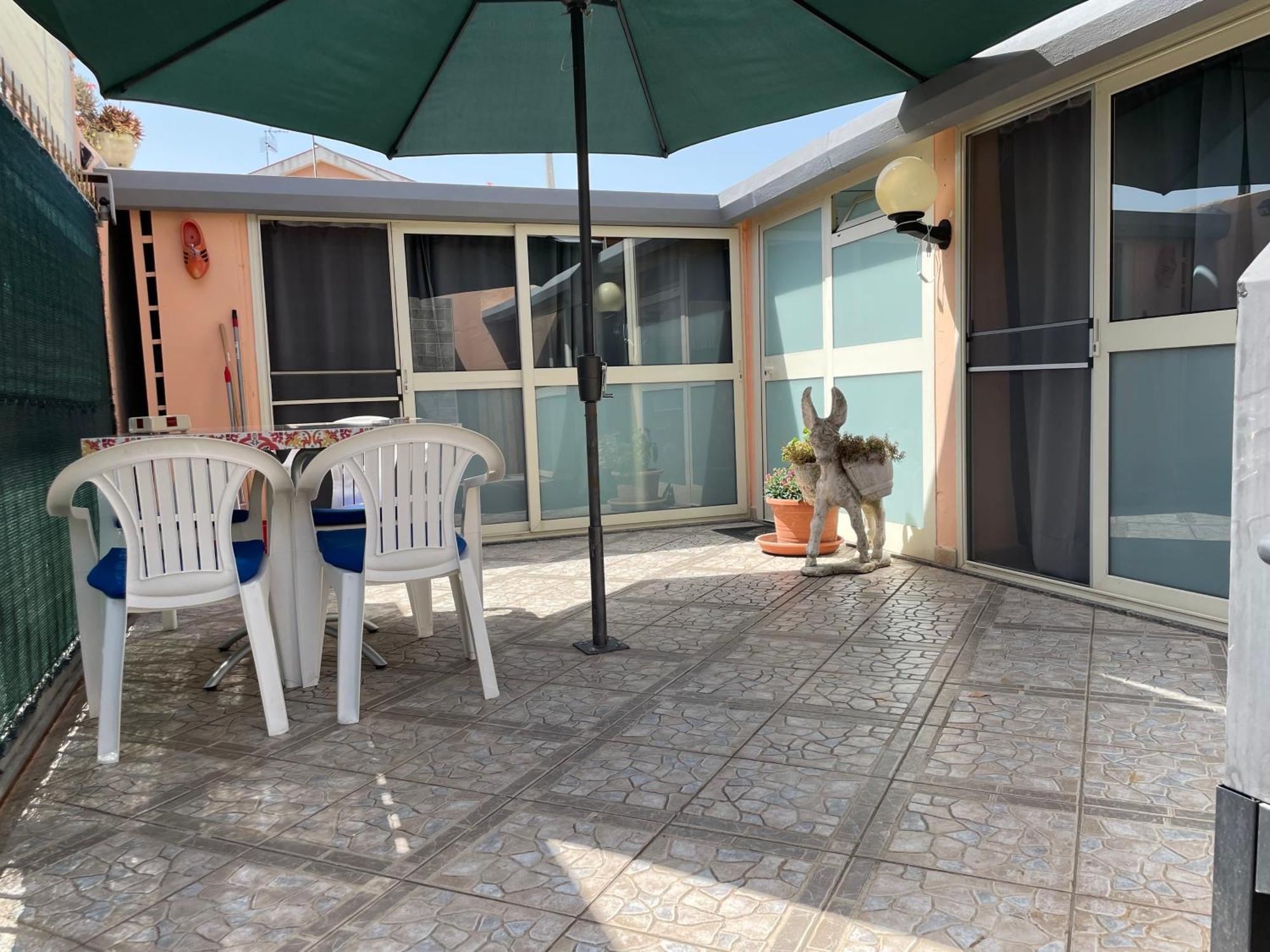 Residence Don Turi Villafranca Tirrena Bagian luar foto