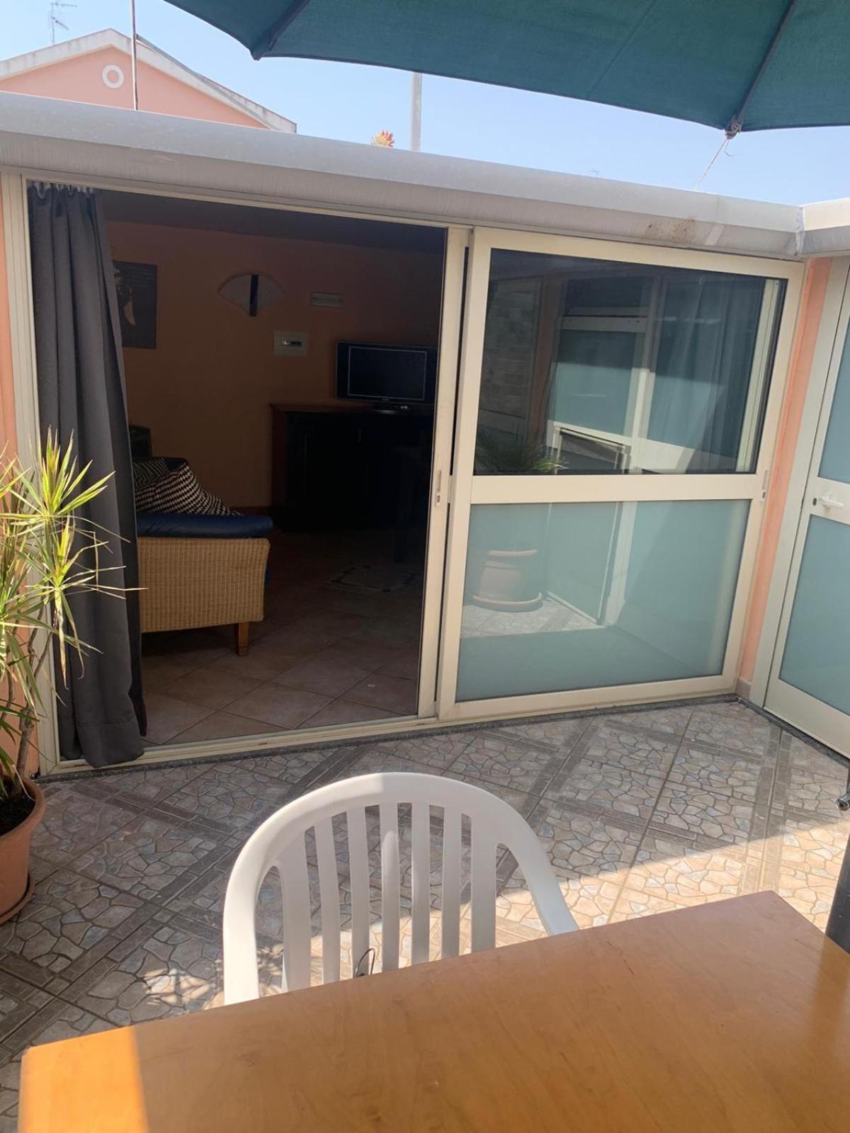 Residence Don Turi Villafranca Tirrena Bagian luar foto